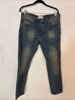 Slim Straight Men's Jeans in Washed Blue by Smith & Mills 36x32